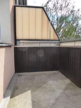 Balkon - Etagenwohnung mit 48,10 m&sup2; in Bad Lauchstädt zur Miete