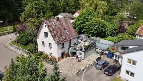 Bild 2 - 6 Zimmer Mehrfamilienhaus, Wohnhaus zum Kaufen in Hinterweidenthal