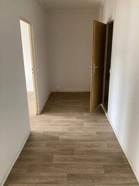 Flur (2) - 
