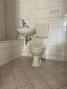 Bad mit Wanne - 