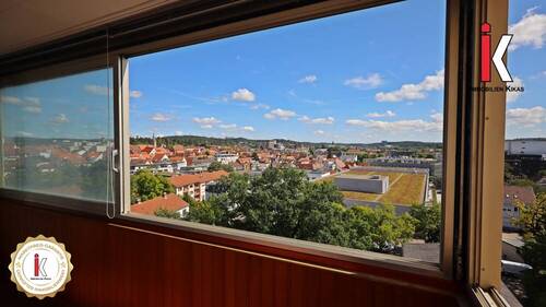 Bild 1 - Geräumige Citywohnung mit Weitblick! 3-Zimmerwohnung in Sindelfingen