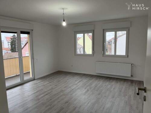 Wohnzimmer - 2 Zimmer Einfamilienhaus in Fürth