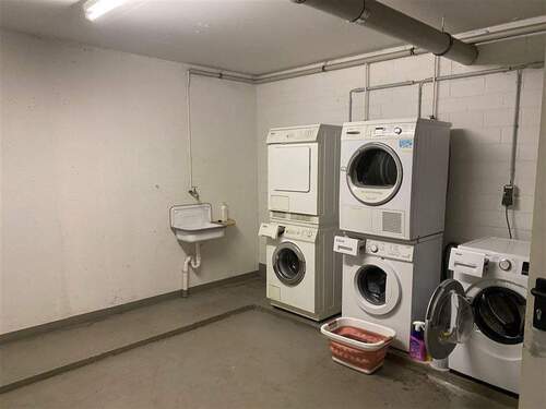 Waschmaschienenanschluss im Keller - 