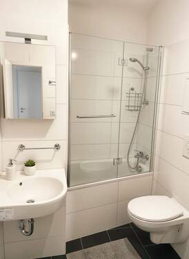 Bad - (KI generiert) - 