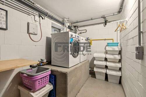 Waschraum- Keller - 