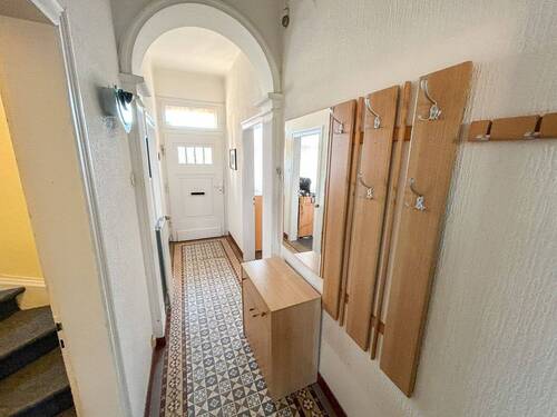 Flur und EIngang - Einfamilienhaus mit 129,20 m&sup2; in Emsdetten zum Kaufen