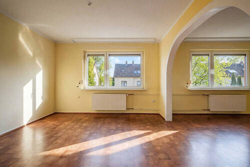Esszimmer OG - 7 Zimmer Mehrfamilienhaus, Wohnhaus zum Kaufen in Mainz