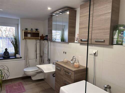 Haus 1 EG Bad - 