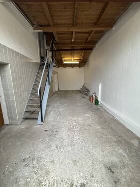 EG Werkstatt - 5 Zimmer Mehrfamilienhaus, Wohnhaus zum Kaufen in Mittweida