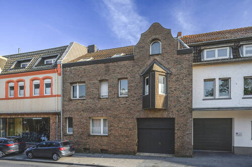 Titelbild - Broichweiden! Zweifamilienhaus mit moderner Haustechnik und großen Unterstellflächen