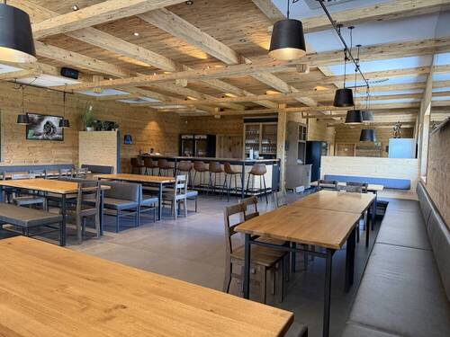 Gastro mit Bar - 