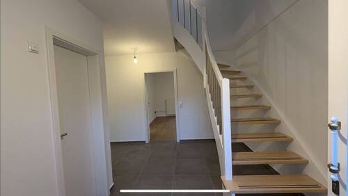 Eingangsbereich - 6 Zimmer Einfamilienhaus zum Kaufen in Möser