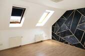 Zimmer 2 - 3 Zimmer Etagenwohnung in Nürnberg