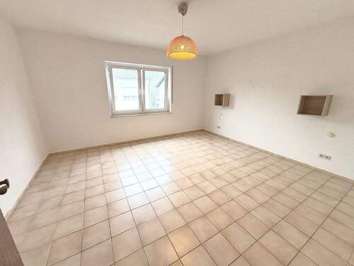 Schlafzimmer - 4 Zimmer Etagenwohnung zur Miete in Langsur