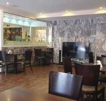 Einmalige Investitionschance: Vielseitig nutzbare Immobilie mit Sauna-Infrastruktur - Berlin Marienfelde