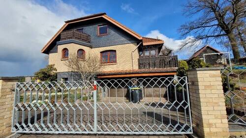 Außenansicht - 6 Zimmer Einfamilienhaus zum Kaufen in Schöneck