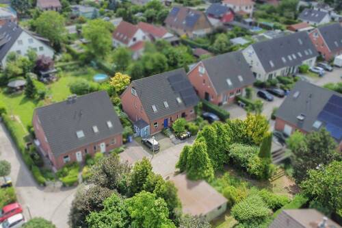 Luftbild Fassade und Dach - 