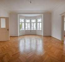 Bestlage Altbogenhausen: Herrschaftliche 6-Zi.-Beletage-Whg. im Jugendstilanwesen - München