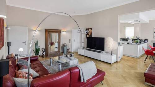 Wohnen - Etagenwohnung mit 124,00 m&sup2; in Baden-Baden zum Kaufen