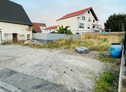 1.jpg - Sonniges Baugrundstück in zentraler Lage Oberhausen-Rheinhausen