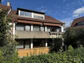 Straßenansicht - Tolles Dreifamilienhaus in Wangen mit doppelter Garage und attraktivem Vermietungspotential