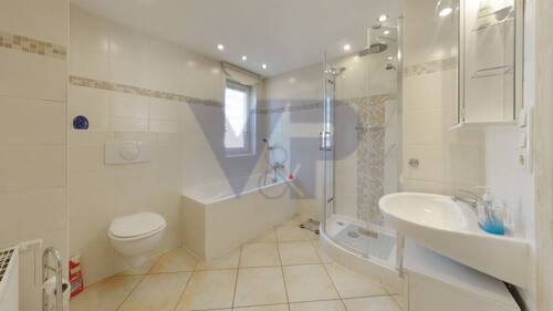 Badezimmer EG - 6 Zimmer Einfamilienhaus in Weida