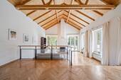 Blick ins Wohnzimmer - 