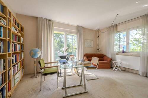 Erdgeschoss - 8 Zimmer Mehrfamilienhaus, Wohnhaus in Stuttgart / Feuerbach