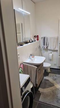 bf06995e-4793-45a5-9fef-0e15c4525794.jpg - 