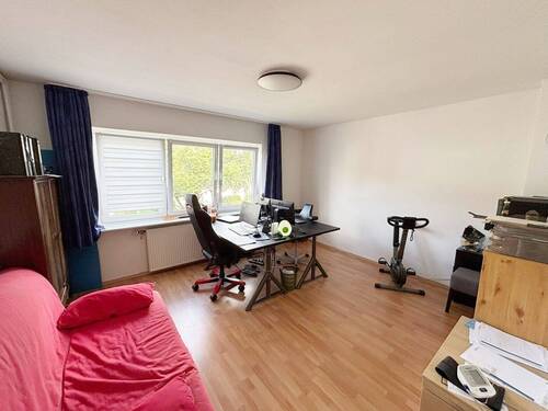 Büro/Gästezimmer Wohnung OG - 