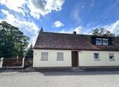 Ansicht Ost - 5 Zimmer Bauernhaus, Landhaus zum Kaufen in Lehrberg