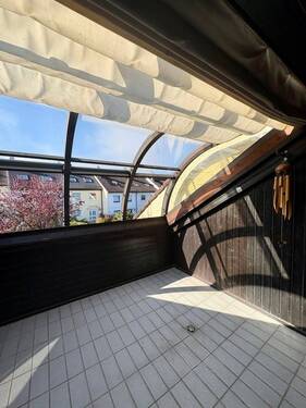 FH557_Dachterrasse mit Rondogard Wintergarten - 