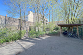 Hinterhof 1 gesamt Quer - 