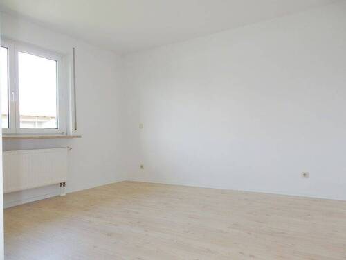 Schlafzimmer - Etagenwohnung mit 57,90 m&sup2; in Dresden zur Miete