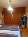 Schlafzimmer mit Kleiderschrank - 