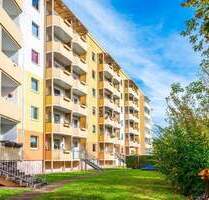 Wohnvergnügen verteilt auf 3 Zimmer - Zwickau Eckersbach