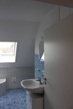 DG - Badezimmer (Bild 2) - 