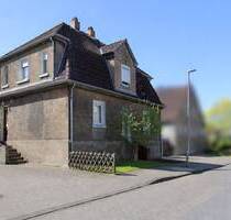 Freistehendes Zweifamilienhaus mit großem Garten - perfekte Basis für ein Sanierungsprojekt - Hamm Herringen