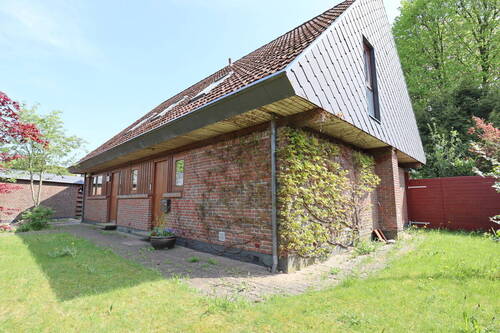 Frontansicht - 7 Zimmer Einfamilienhaus in Alveslohe