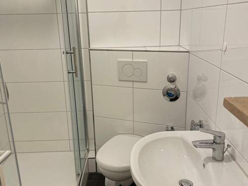 Duschbad - 1 Zimmer Etagenwohnung in Nürnberg