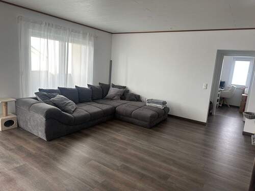 Heller Bungalow Wohnbereich - 