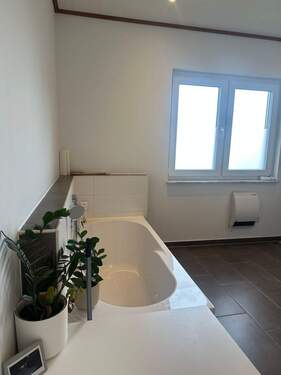 Modernes Badezimmer - 