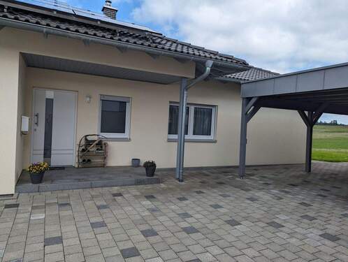 Modernes Einfamilienhaus - 