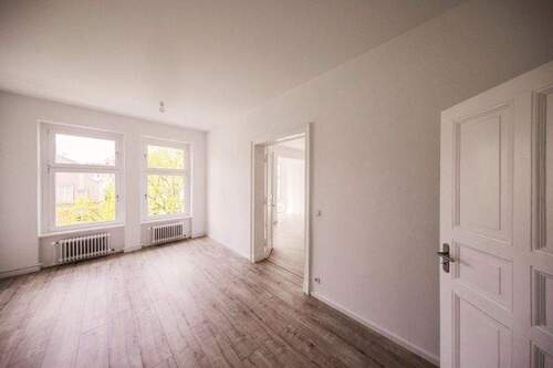 Eines der Schlafzimmer - 3 Zimmer Etagenwohnung in Berlin