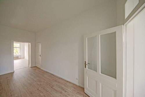 Schlafzimmer zum Innenhof - Etagenwohnung mit 103,90 m² in Berlin zum Kaufen