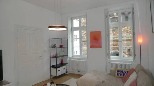 Wohnzimmer - 2 Zimmer Etagenwohnung zum Kaufen in Trier