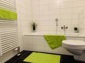 Badansicht 2 - 4 Zimmer Etagenwohnung zur Miete in Jahnsdorf/Erzgeb.