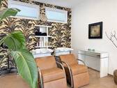 Salon - 