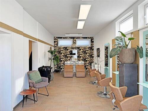 Salon - 