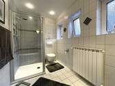 Badezimmer Erdgeschoss - 